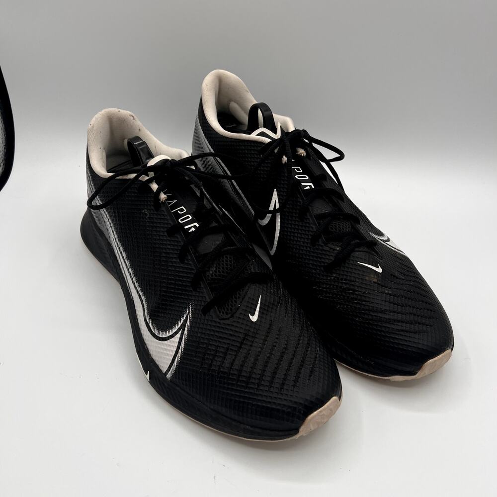 NIKE Vapor Edge Turf Football Shoes